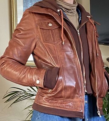 FJackets customer style — Andrea Brigitta Juhasz Balog