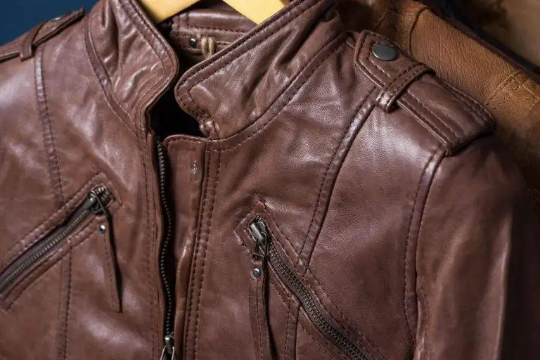 tip-to-prevent-wrinkles-leather-jackets-768x512.webp