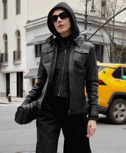 womens-hooded-jacket-1.webp